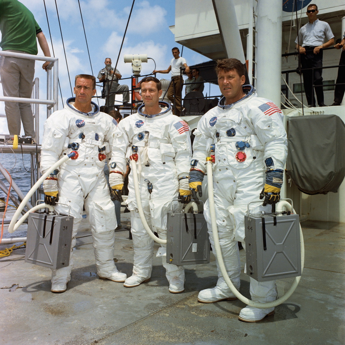 Астронавты во время морских тренировок