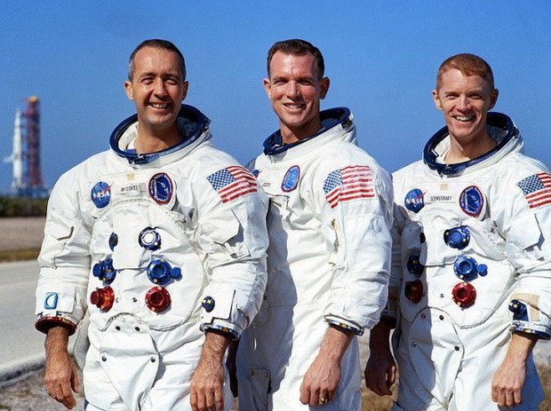 Экипаж Аполлона-9